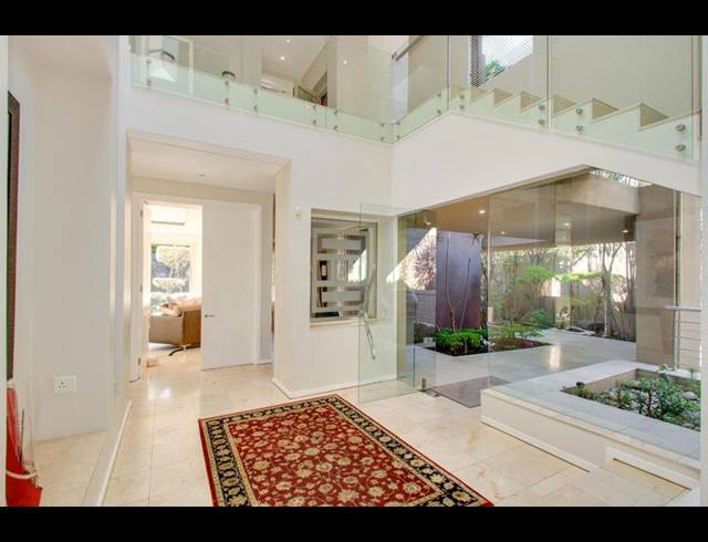 5 BEDROOM PROPERTY TO RENT IN SANDHURST